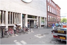 Indgang til Kulturhuset